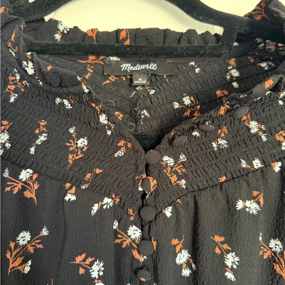Madewell Embroidered Smockneck Top - Tossed Floral - Picture 4 of 5